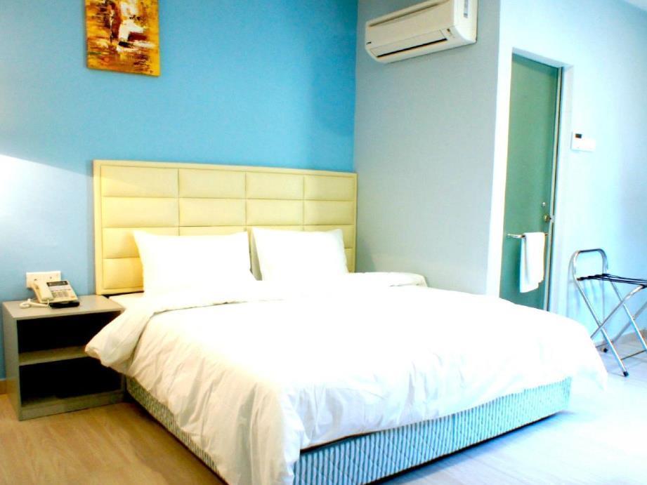 Hotel Zamburger Bukit Indah Johor Bahru Zewnętrze zdjęcie